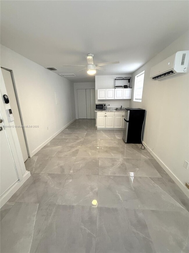 Photo - 624 Westward Dr Apartamento Unidad 0
