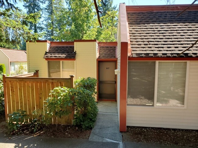 Building Photo - 14600 SE 176th St Unit 14600 SE 176th St #H7, Renton, WA 98058