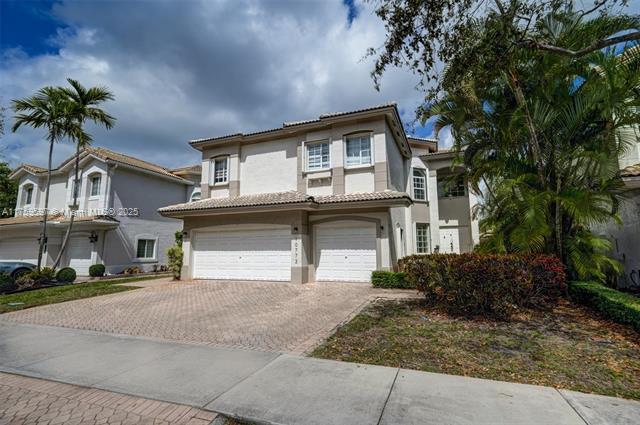 Photo - 10773 NW 69th Ter House