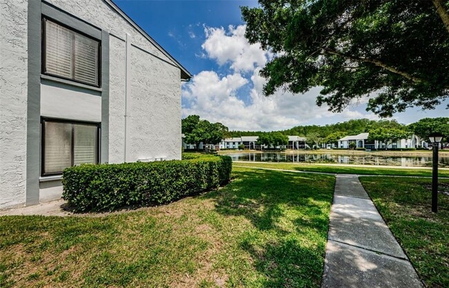 Photo - 1151 Pine Ridge Cir W Unidad F1