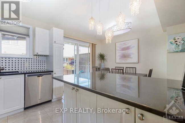 Photo - 259 Monterey Dr