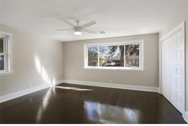 Photo - 1755 Oriole St
