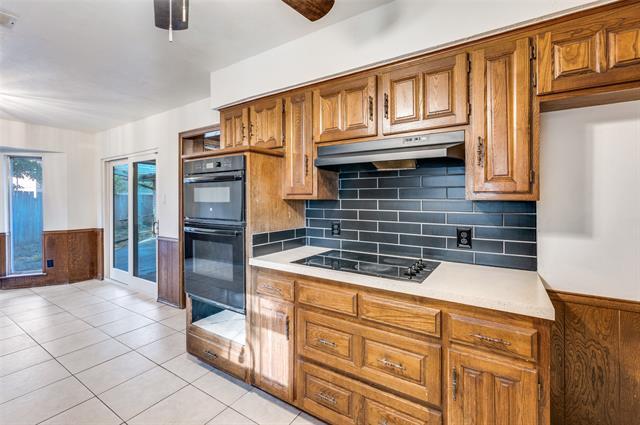 Photo - 6 Longhurst Ct
