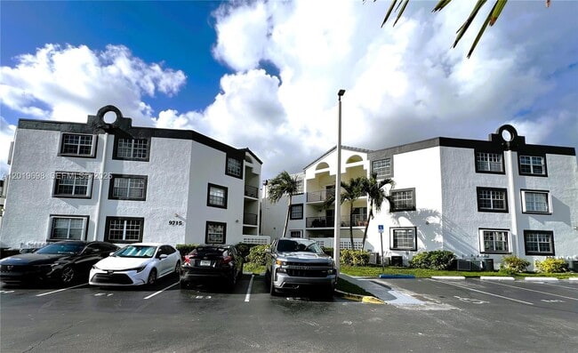 Photo - 9715 Fontainebleau Blvd Unit E209