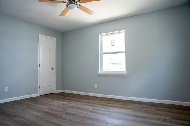 Photo - 12202 Ormandy St