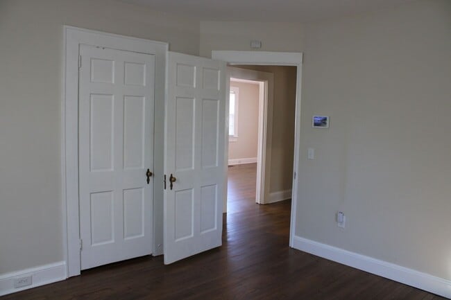 Photo - 1804 Anderson St NW