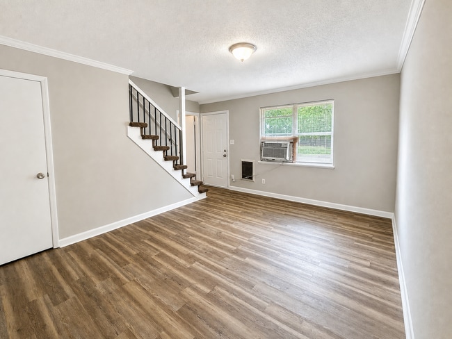 Photo - 109 West Ave Unit B