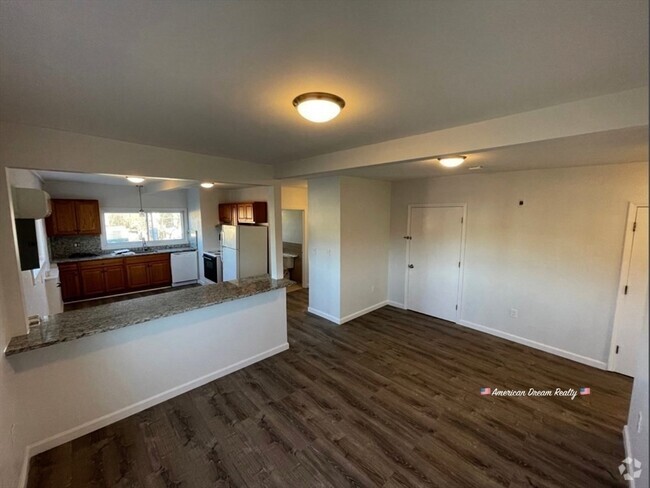 Building Photo - 4 Olive Rd Unit L Rental