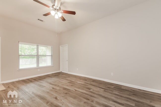 Photo - 1014 Cottonwood Trail