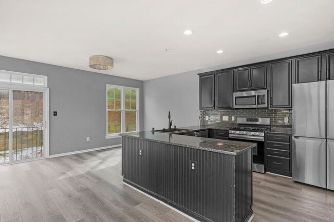 Photo - 1894 Scaffold Way