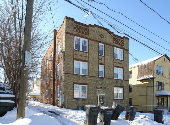 11-13 Arnold St