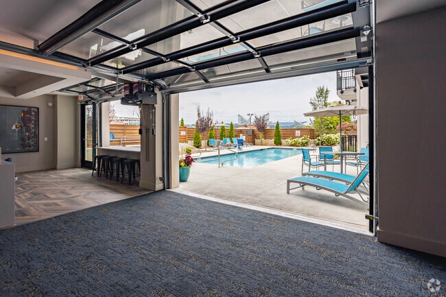 Clubhouse/Pool Area