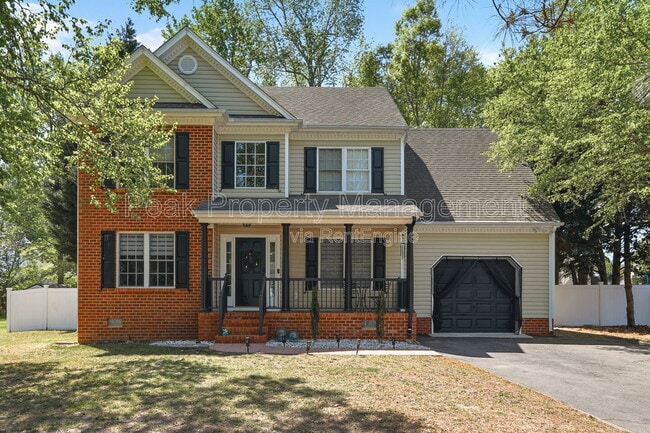 Photo - 7556 Woods Ridge Trace