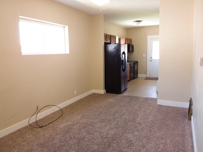 Photo - 317 E Coal St