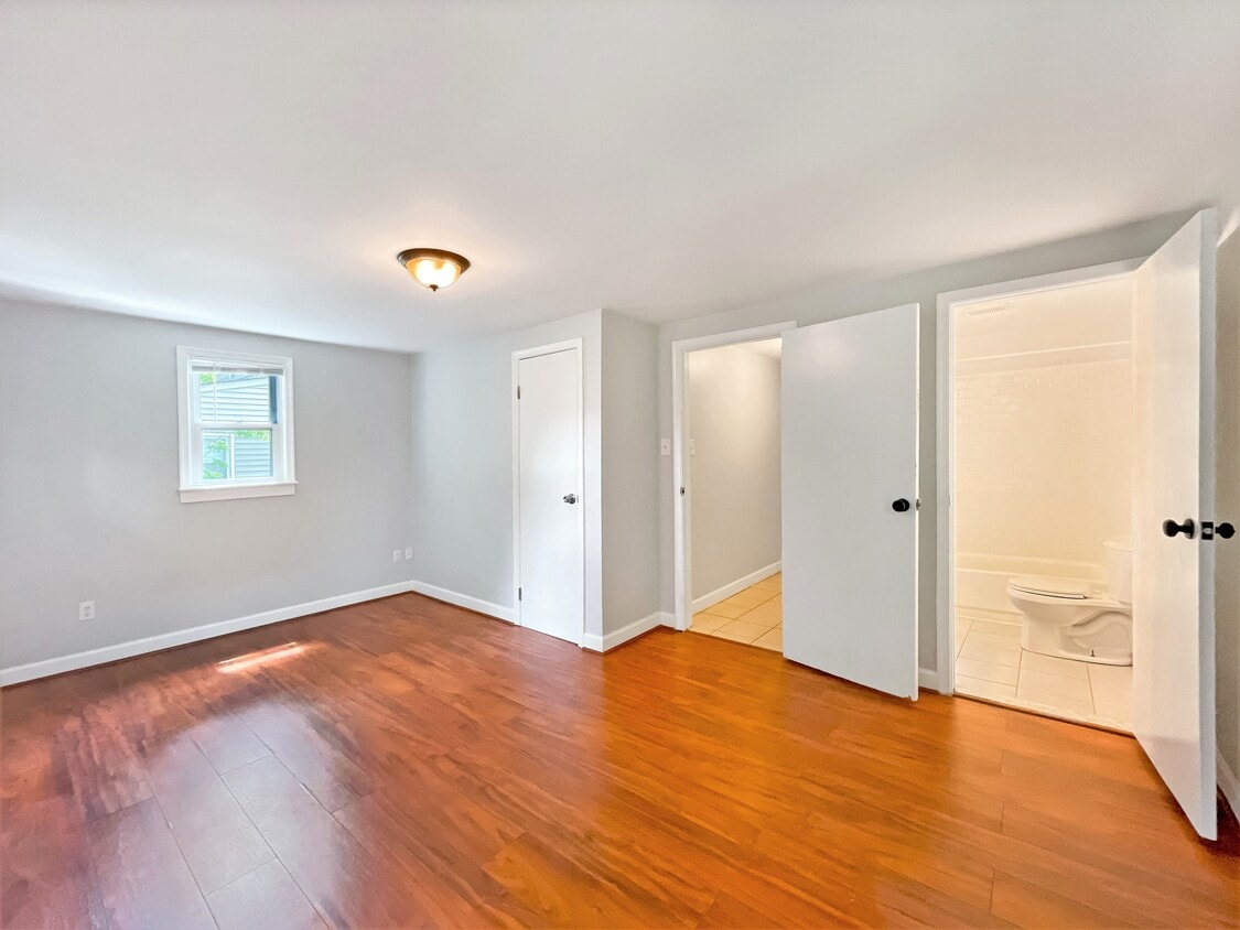 Photo - 1955 N Cleveland St (Arlington, VA)