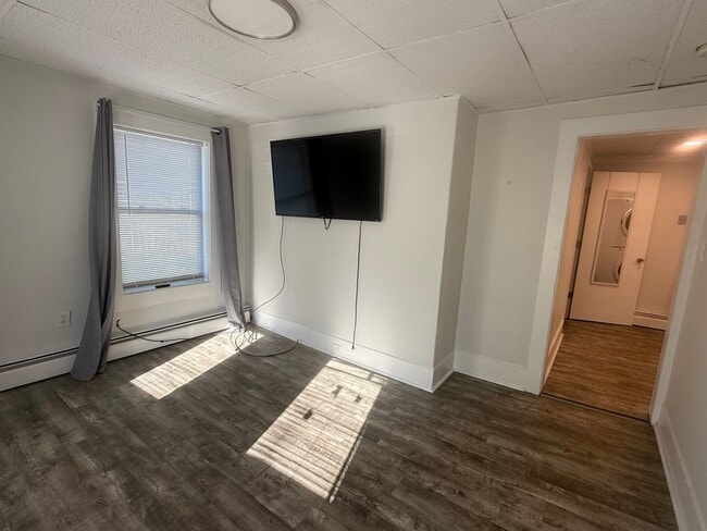 Photo - 154 Center St Unidad 1