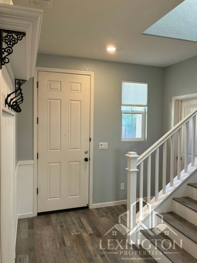 Photo - Elegant, 3BD/2.5BA, Sacramento Home in Nat...