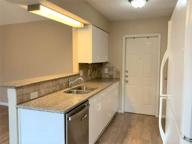 Photo - 2606 Elm Hollow St