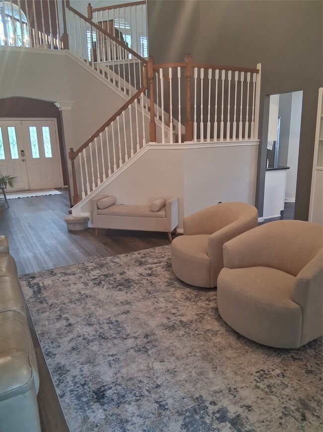 Photo - 7915 Wolfield Ln
