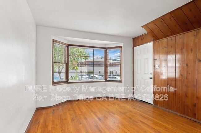 Photo - 114 Kalmia St