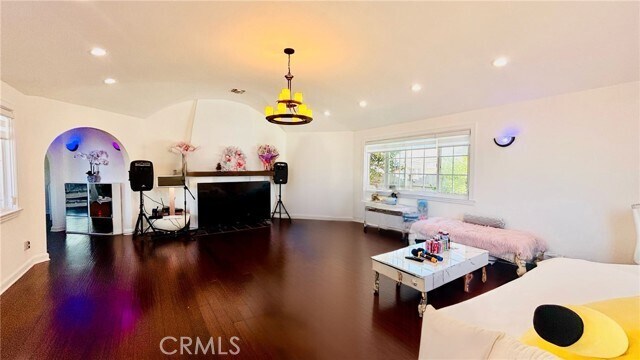 Photo - 207 S El Molino St