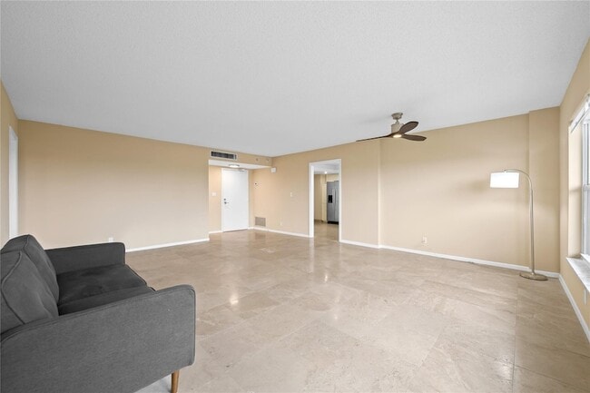 Photo - 3900 Galt Ocean Dr Unit 309