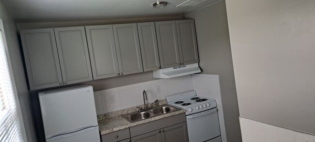 EFF - Creekwood Apartments