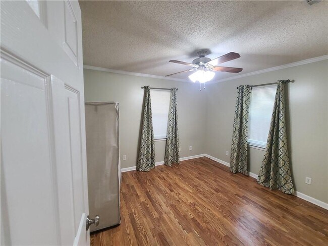 Photo - 8535 Clement Poiroux Ln