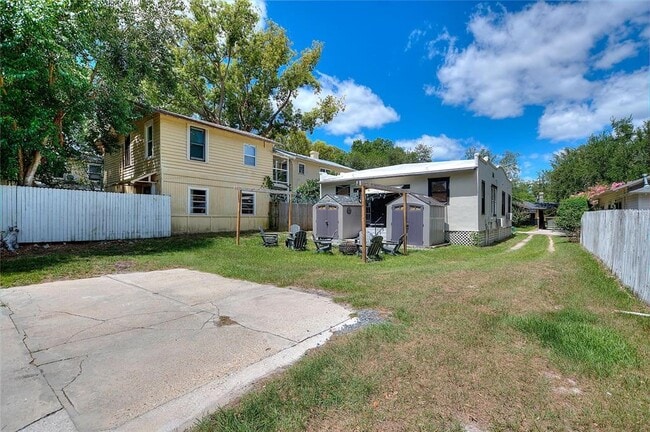 728 Johnson Ave