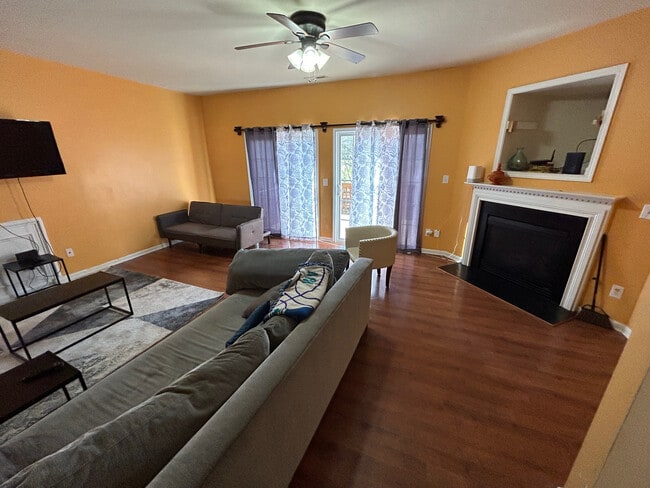 Room in Townhome on Linden Park Ln