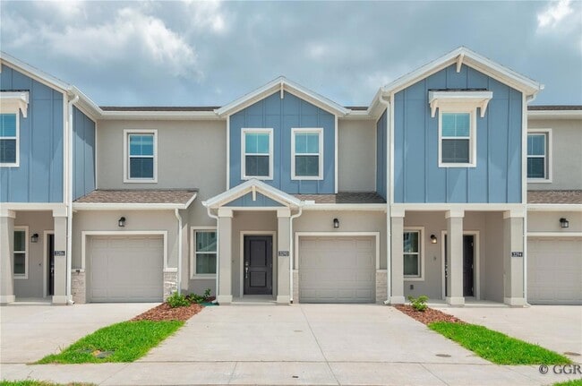 Photo - 3290 Laurent Lp