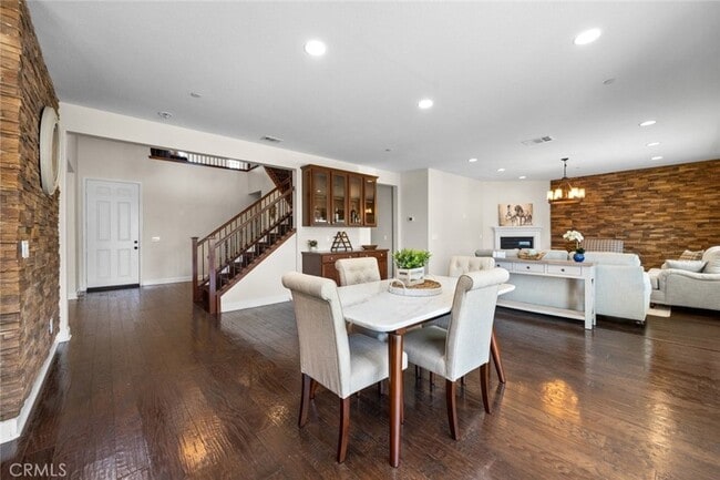 Photo - 25589 Foxglove Ln