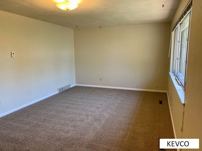 Photo - Charming House in Campus West!