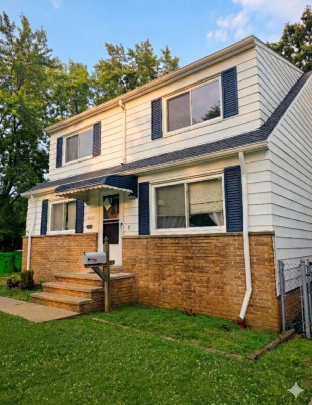 Building Photo - 12920 Garland Ave