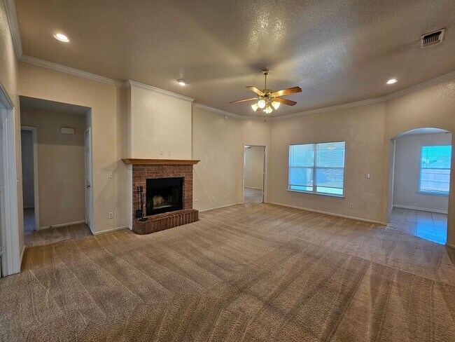 3701 Fox Glove Ln