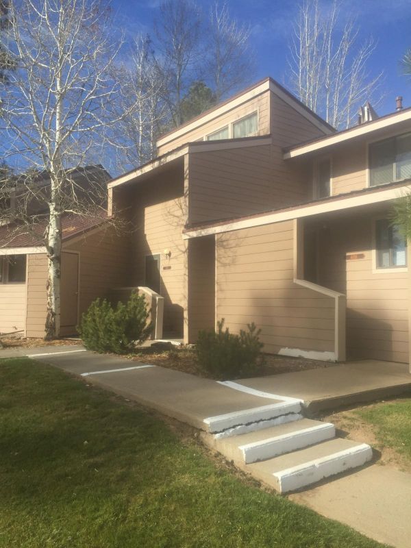 Photo - 470 Village Townhome