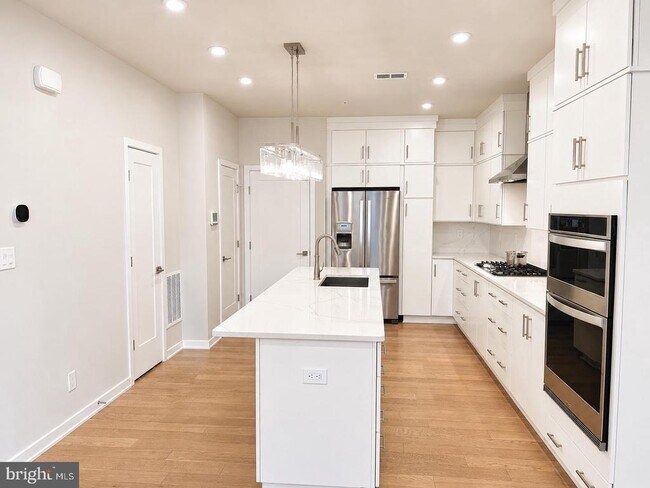 7556 Sawyer Farm Wy