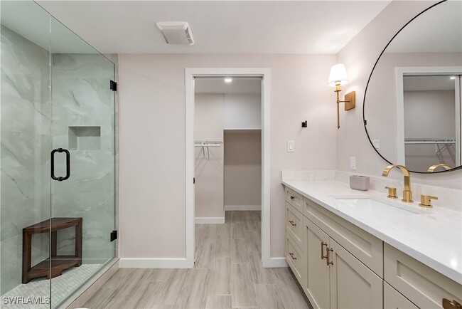 Photo - 27525 Michigan St