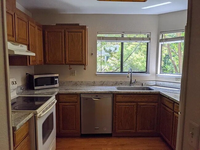 Photo - 1911 Magdalena Cir