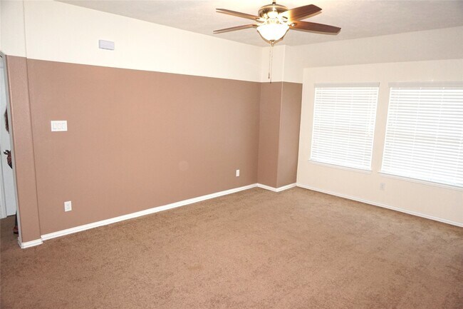 Photo - 13415 Nigh Way