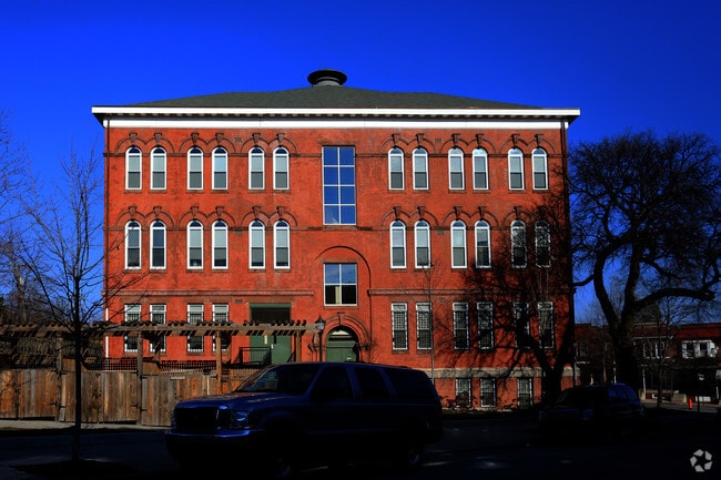 Photo - North Barclay Green