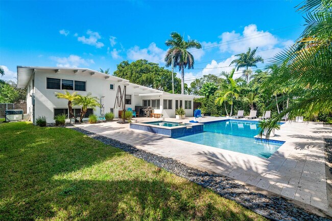 Photo - 1936 Harbour Inlet Dr