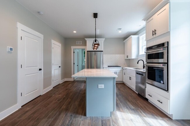 Photo - 22M Unit 22 Maple