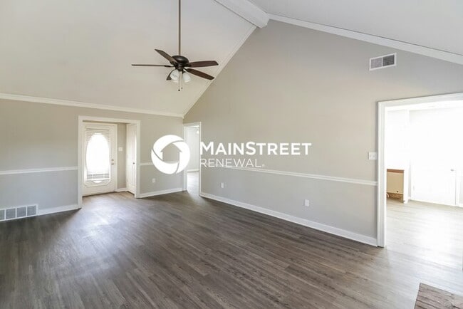 3 Bedroom Pet-Friendly Home in Memphis, TN with Main Street Renewal