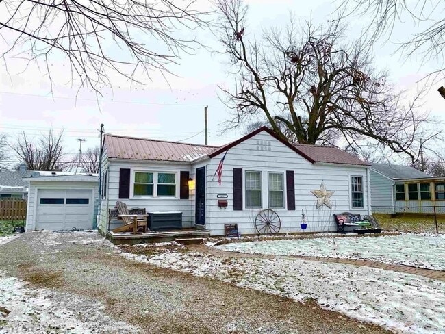 2 bedroom 1 bath home - 2 bedroom 1 bath home