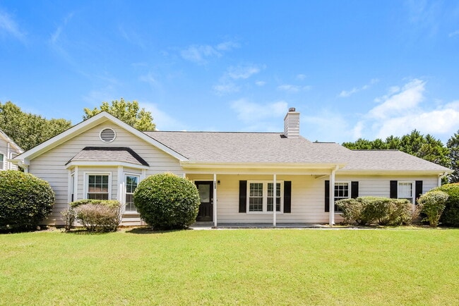 Building Photo - 1290 Shamrock Hill Cir
