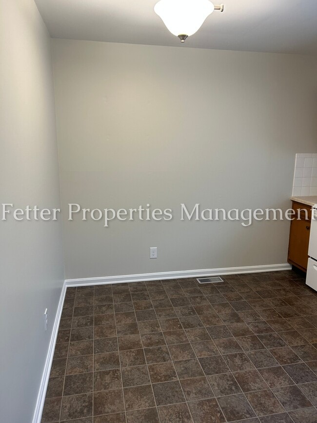 Photo - 4812 Oak Hill Rd Unit B