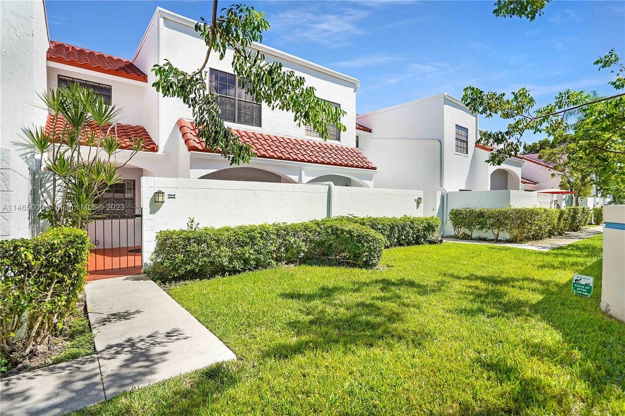 Photo - 20904 Leeward Ct (Miami, FL)