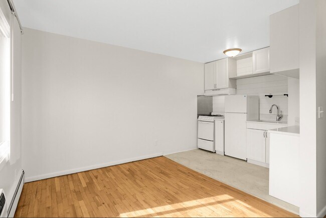 Photo - 3308 Girard Ave S Unit 101