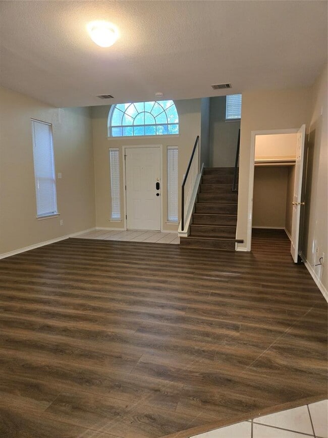 Photo - 8309 Dulac Dr